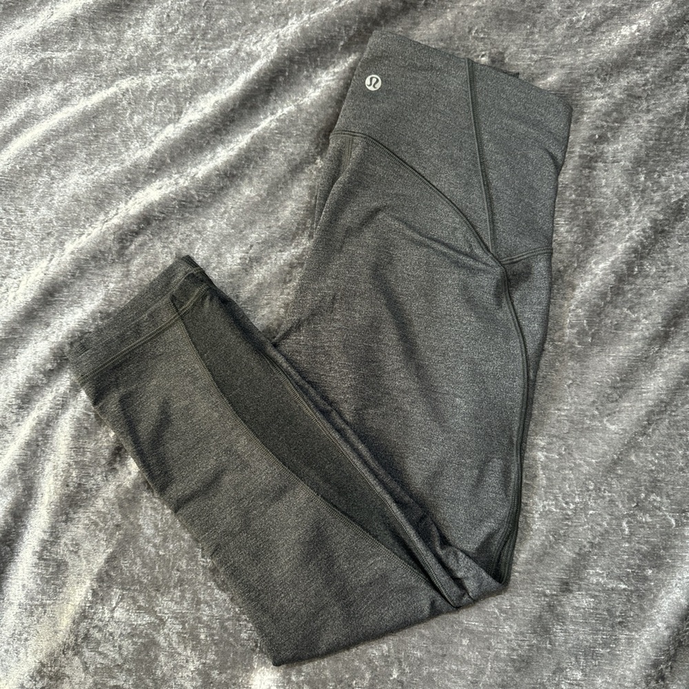 Lululemon Train Times Crop - GREY